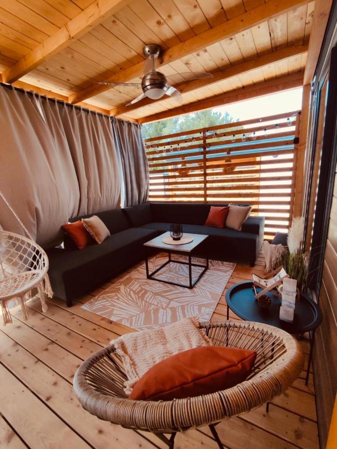 Mobile Home Peponi Del Mar, Brand New Biograd Na Moru Exteriör bild