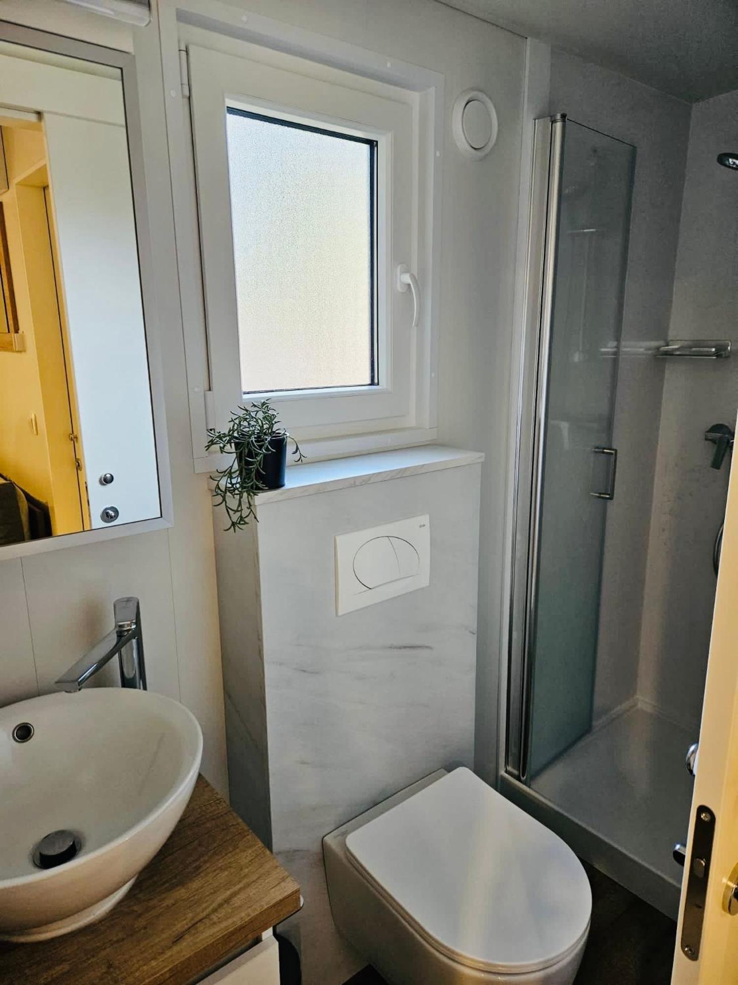 Mobile Home Peponi Del Mar, Brand New Biograd Na Moru Exteriör bild