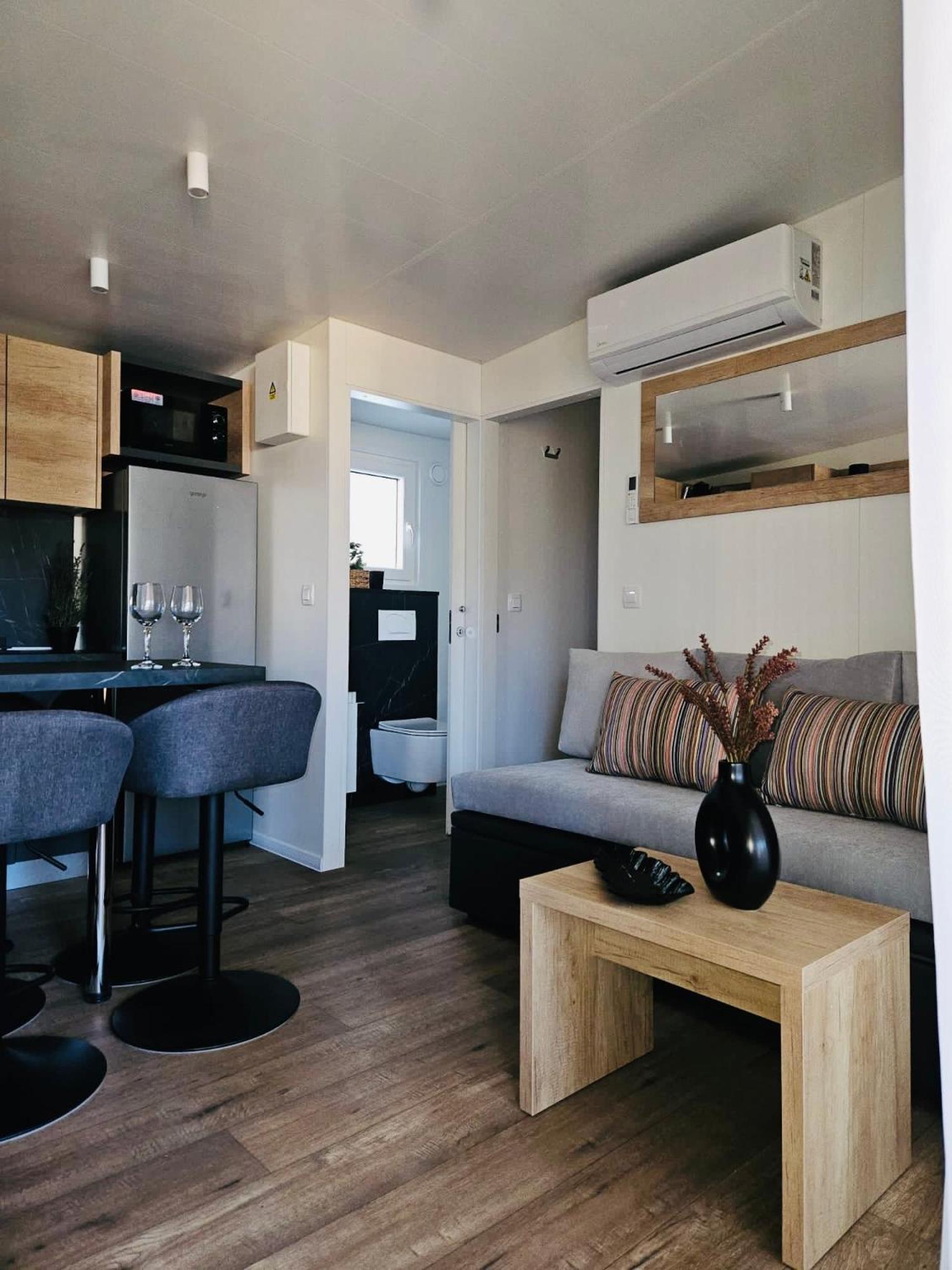 Mobile Home Peponi Del Mar, Brand New Biograd Na Moru Exteriör bild